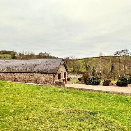 Detached One Level Stone Barn Villa Llangwm-Isaf Dış mekan fotoğraf