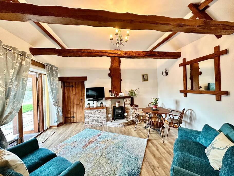 Detached One Level Stone Barn Villa Llangwm-Isaf Dış mekan fotoğraf